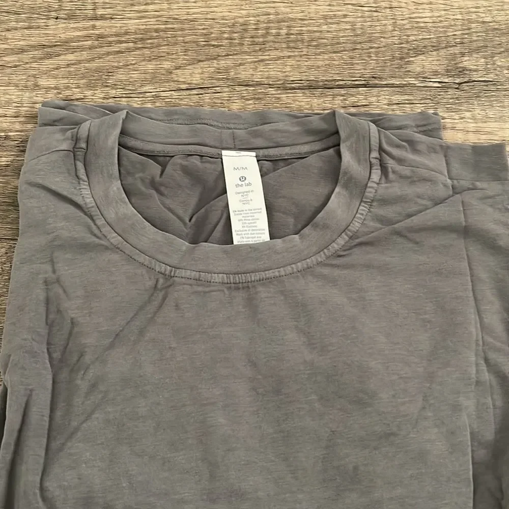 Lululemon Delta Long Sleeve *Sun Wash - Picture 2 of 9